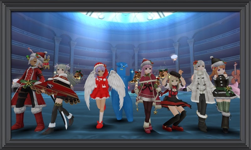 クリスマス衣装のキャラクターたち